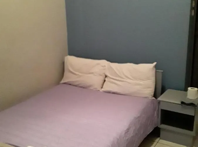 Theoxenia ארגוס