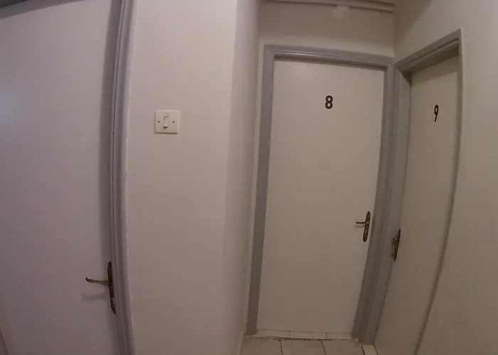 מלון Theoxenia *